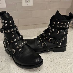 Steve Madden Spunky Bootie